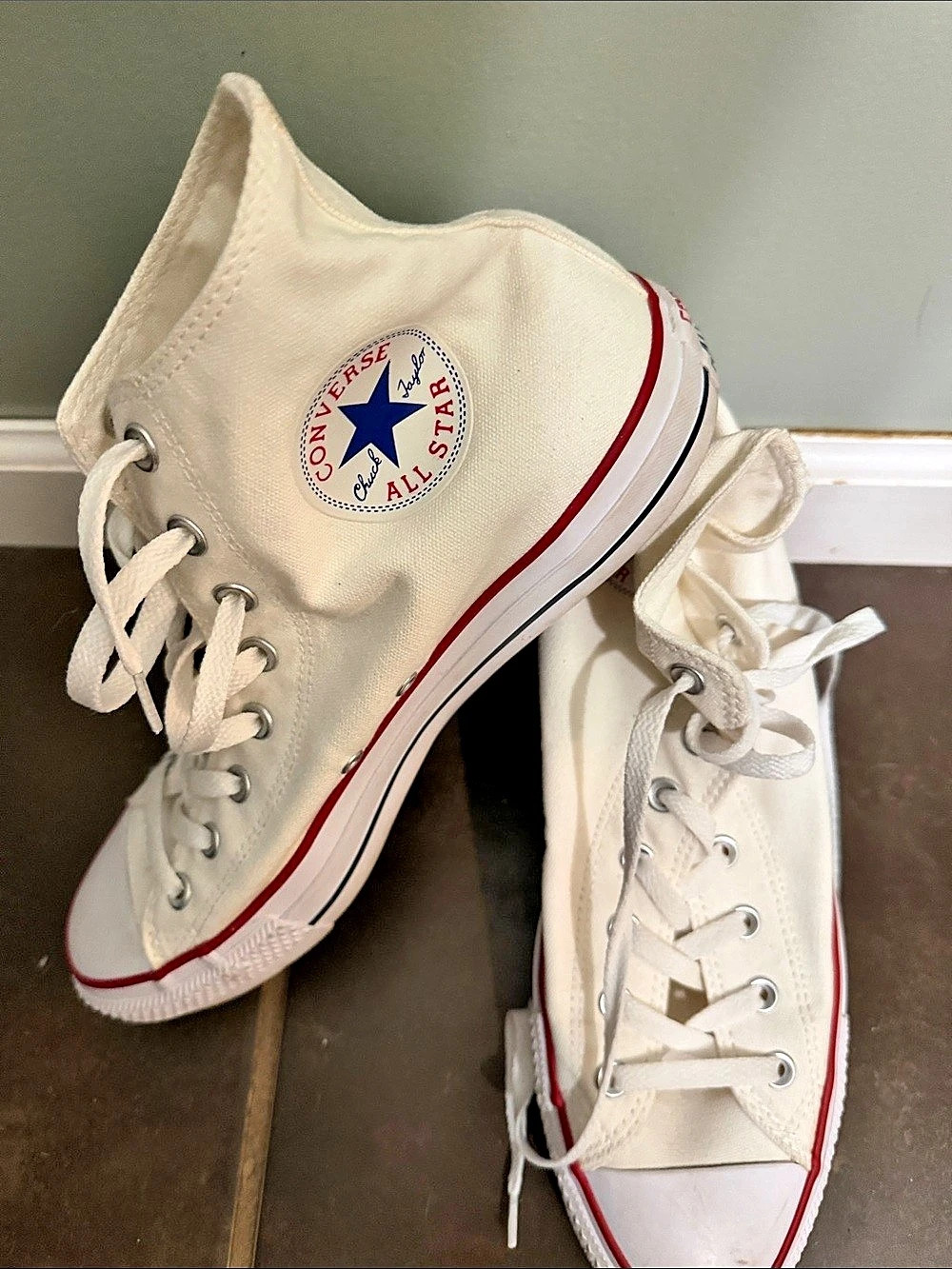 Converse Chuck Taylor All Star Sneakers in White US 11